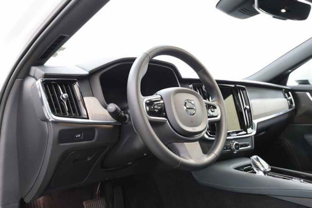 Certified 2024 Volvo V90 Cross Country B6 Ultimate Wagon