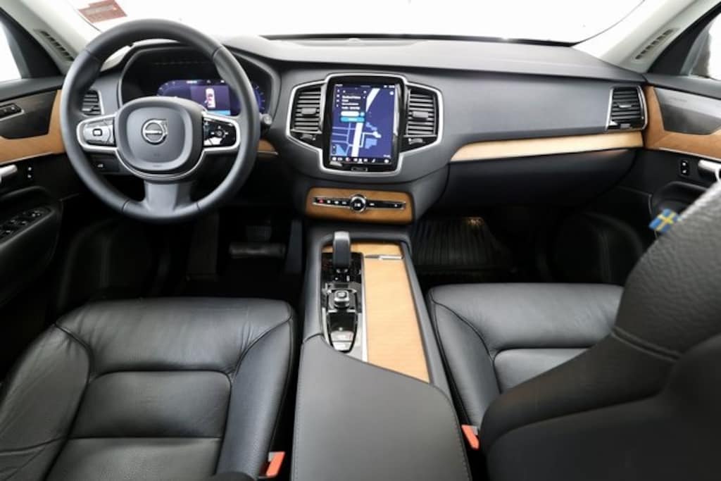 Certified 2023 Volvo XC90 B6 AWD Plus 6-Seater SUV