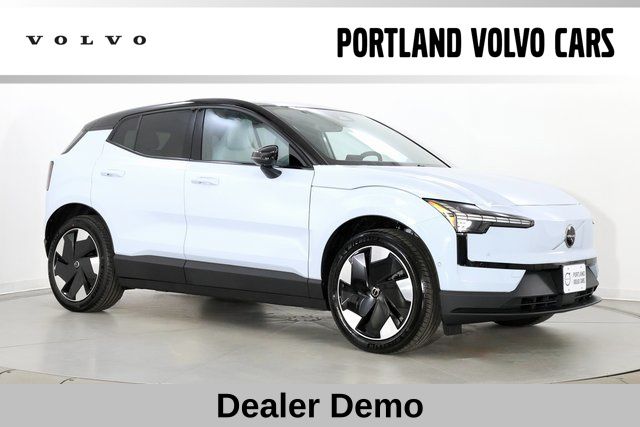 2026 Volvo EX30 Twin Motor Performance Ultra's photo