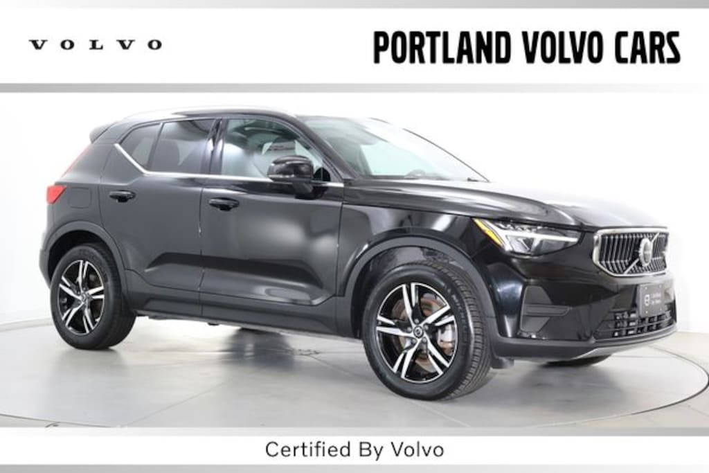 Certified 2025 Volvo XC40 B5 Core Bright Theme SUV