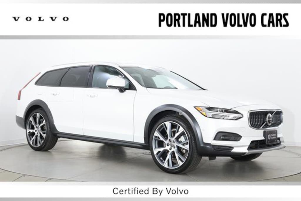 Certified 2024 Volvo V90 Cross Country B6 Ultimate Wagon