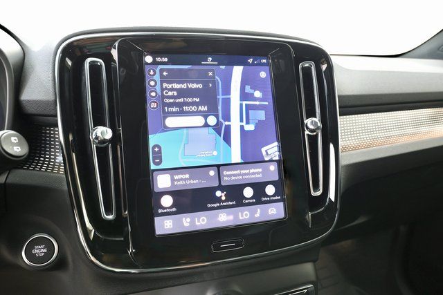 2026 Volvo XC40 Ultra Black Edition - Photo 21