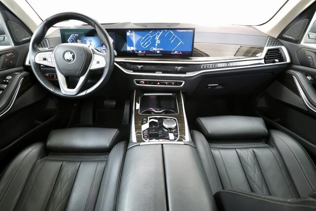2023 Bmw X7 xDrive40i photo 2
