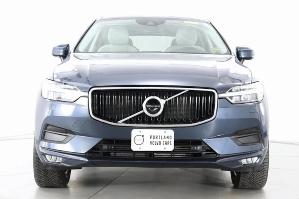Used 2020 Volvo XC60 T6 Momentum SUV