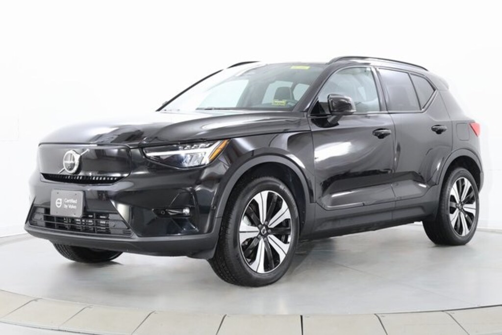 Certified 2023 Volvo XC40 Recharge Pure Electric Plus SUV
