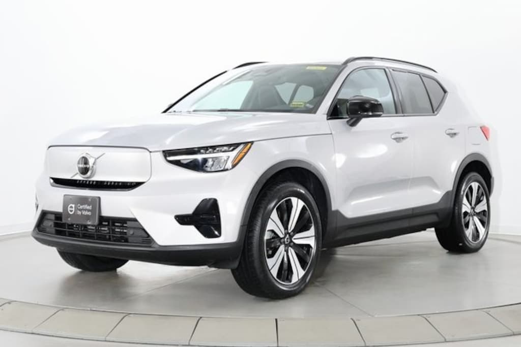 Certified 2023 Volvo XC40 Recharge Pure Electric Core SUV