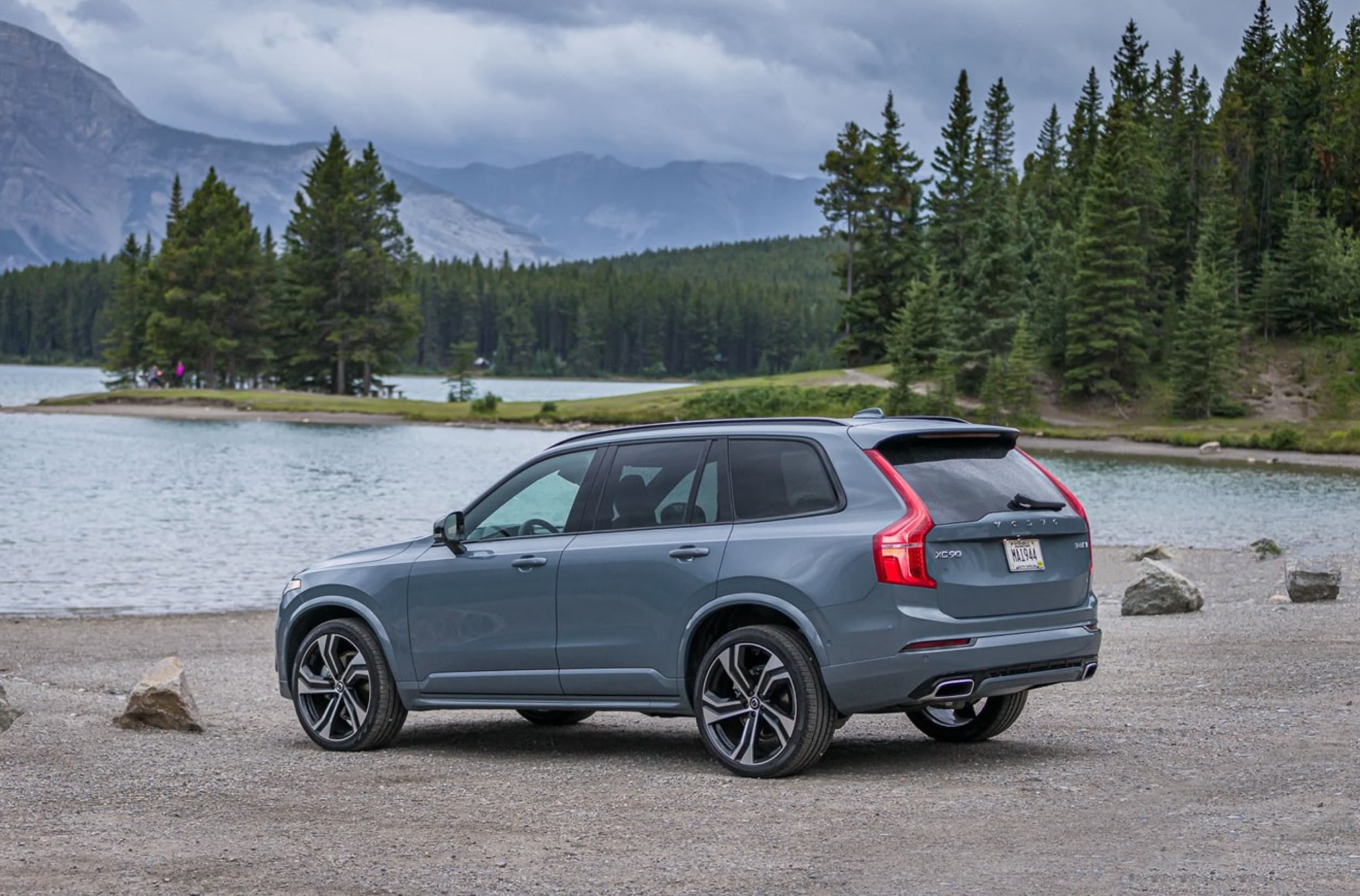 2020 Volvo XC40 Prices, Reviews, and Photos - MotorTrend