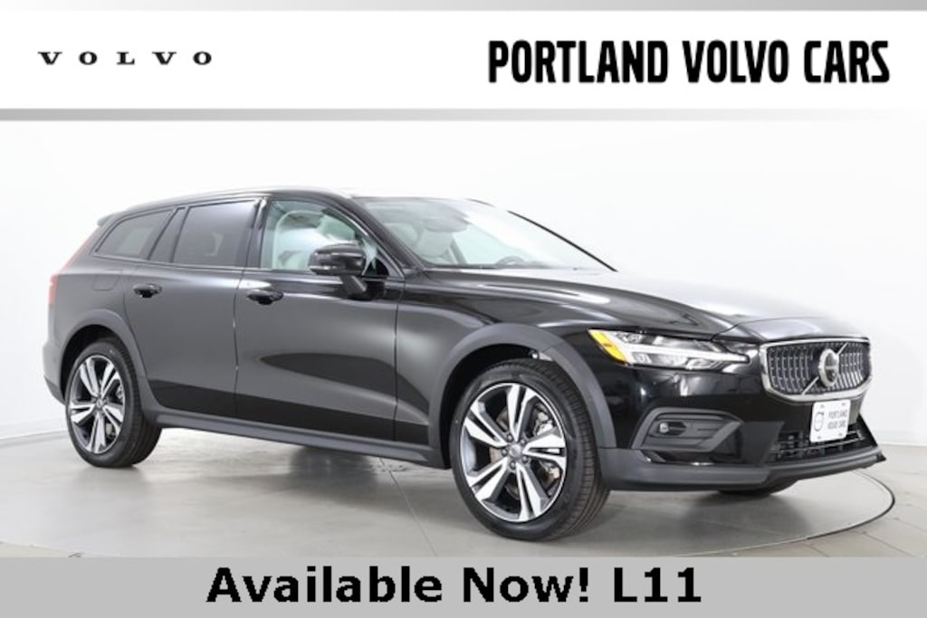 New 2026 Volvo V60 Cross Country B5 Plus Wagon