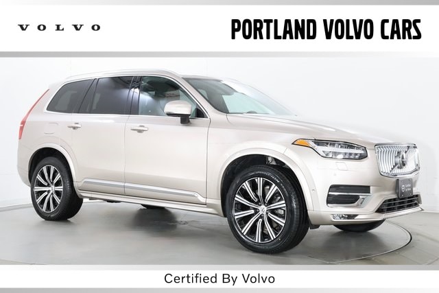 2023 Volvo XC90 Plus's photo