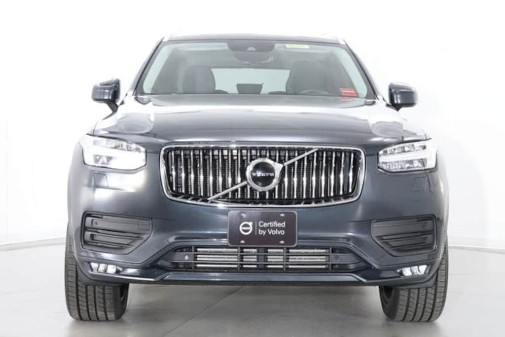 Certified 2022 Volvo XC90 T6 AWD Momentum 7 Seater SUV