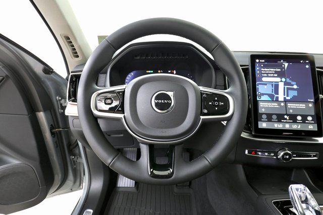 2026 Volvo XC90 Plus - Photo 21