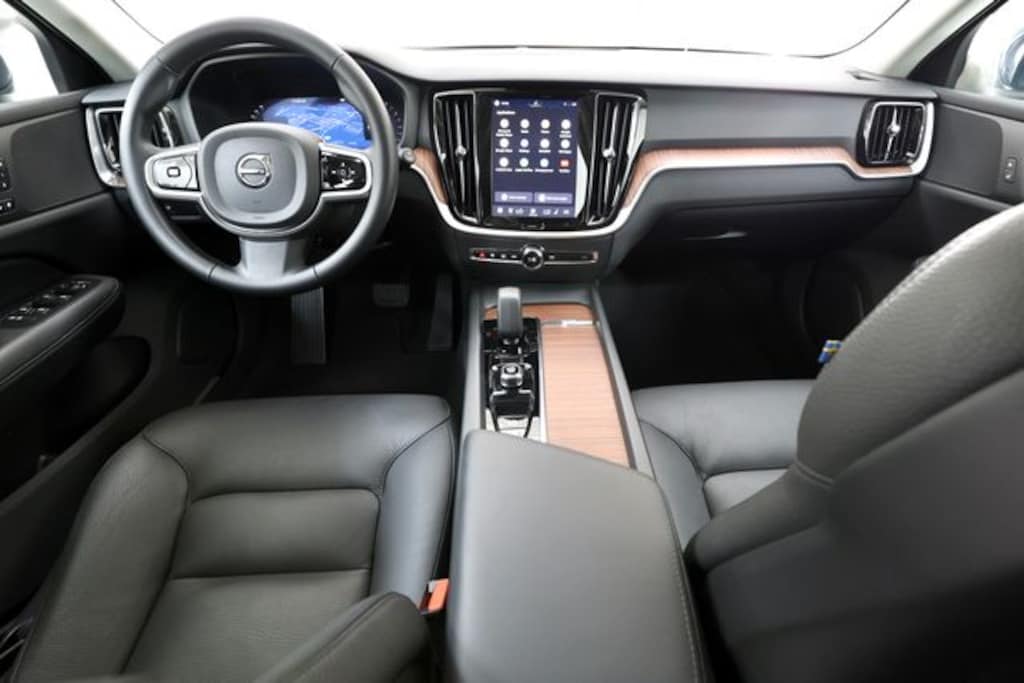 Certified 2025 Volvo V60 Cross Country B5 Plus Wagon