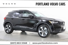 2026 Volvo XC40 B5 Plus AWD SUV