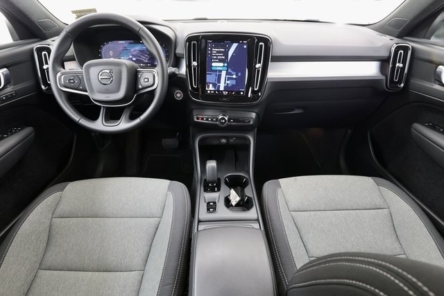 Certified 2025 Volvo XC40 Core with VIN YV4L12UJ5S2463829 for sale in Scarborough, ME