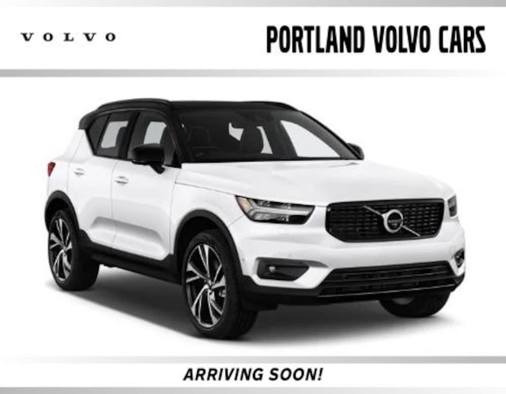 Used 2020 Volvo XC40 T5 Momentum SUV