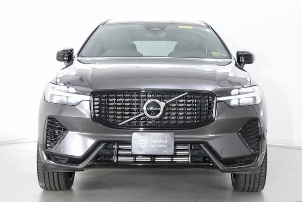 Certified 2022 Volvo XC60 Recharge Plug-In Hybrid T8 R-Design Extended Range SUV