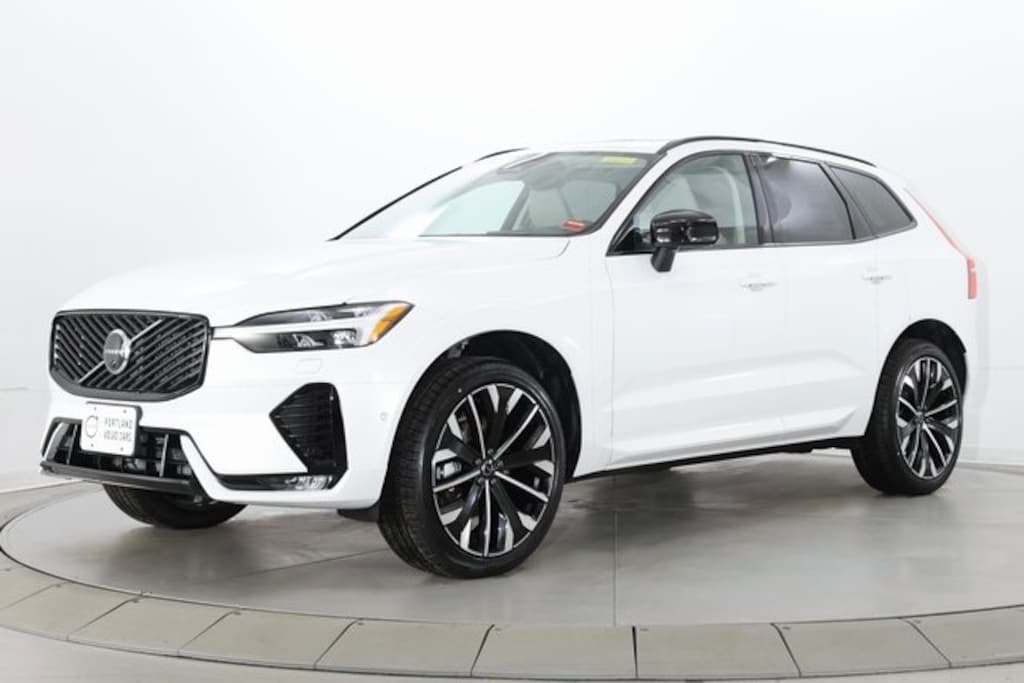 New 2026 Volvo XC60 B5 Ultra SUV