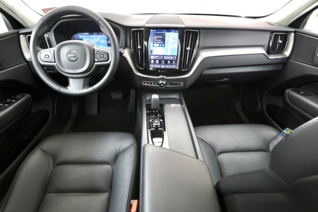 Certified 2025 Volvo XC60 B5 Core SUV