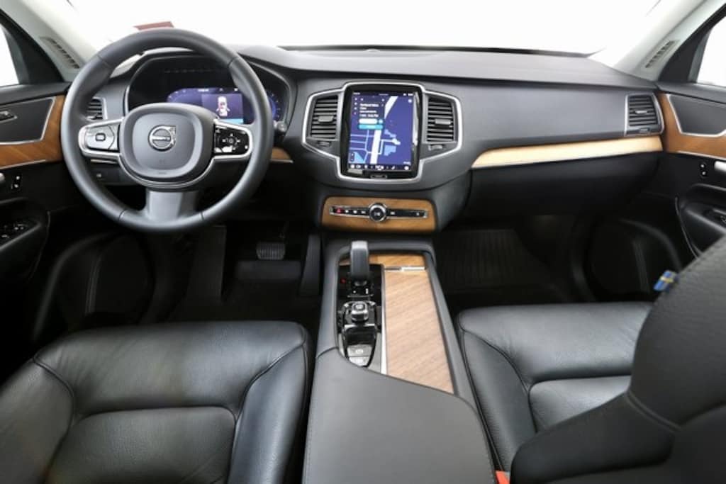 Certified 2023 Volvo XC90 B6 AWD Core SUV