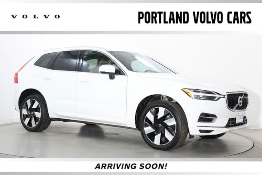 Used 2019 Volvo XC60 Hybrid T8 Momentum SUV