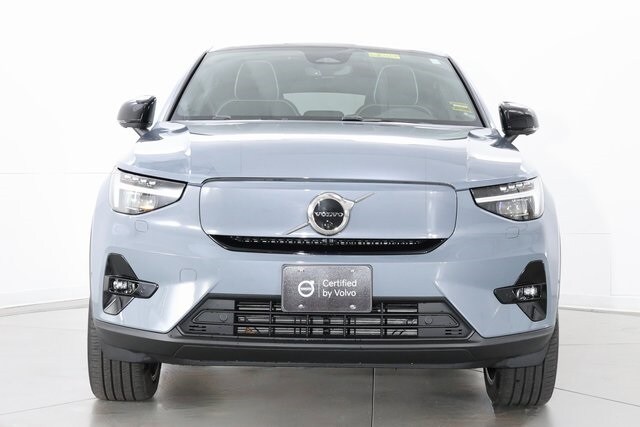 2023 Volvo C40 Recharge Ultimate photo 3