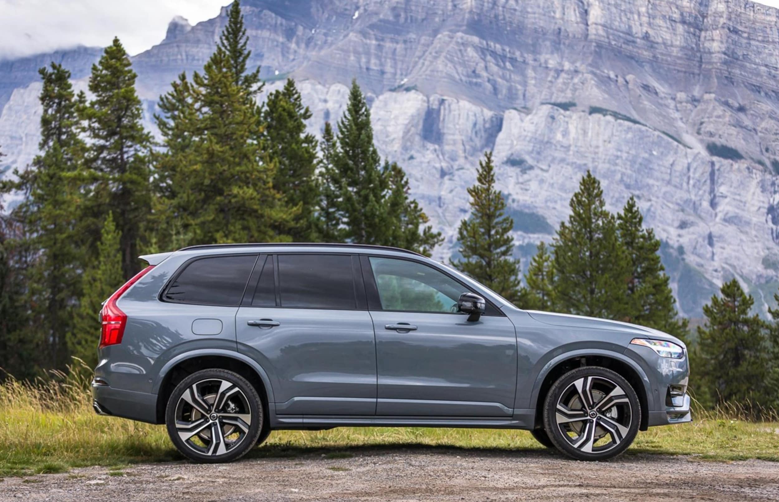 Volvo XC90 Named Car of the Decade by Autotrader