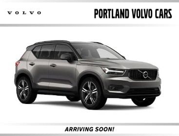 2022 Volvo XC40 T5 R-Design AWD's photo