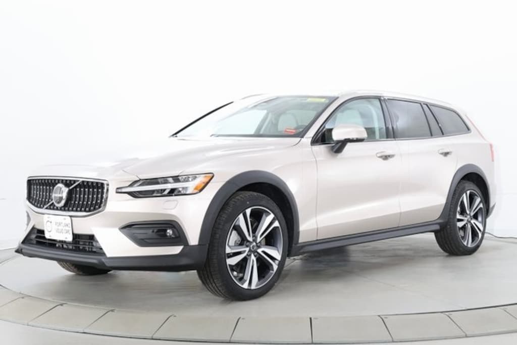 New 2026 Volvo V60 Cross Country B5 Plus Wagon