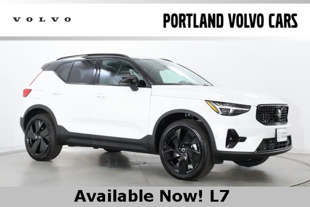 New 2026 Volvo XC40 B5 Ultra Black Edition SUV