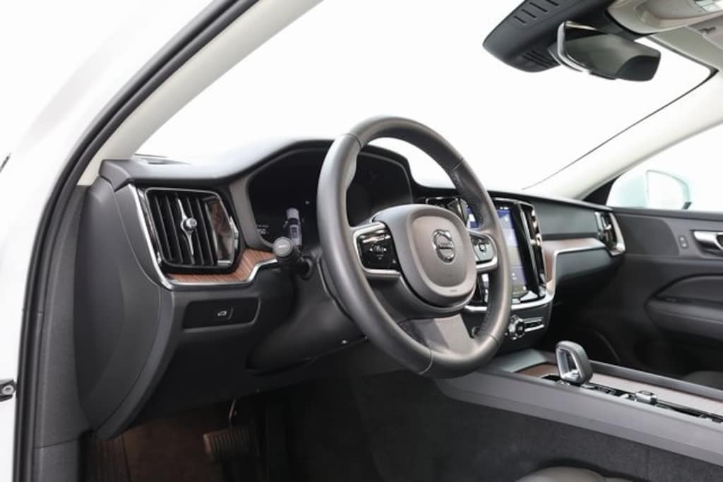 Certified 2025 Volvo V60 Cross Country B5 Plus Wagon