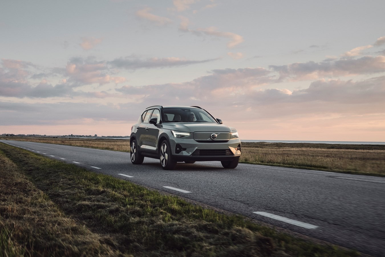 2023_XC40.jpg