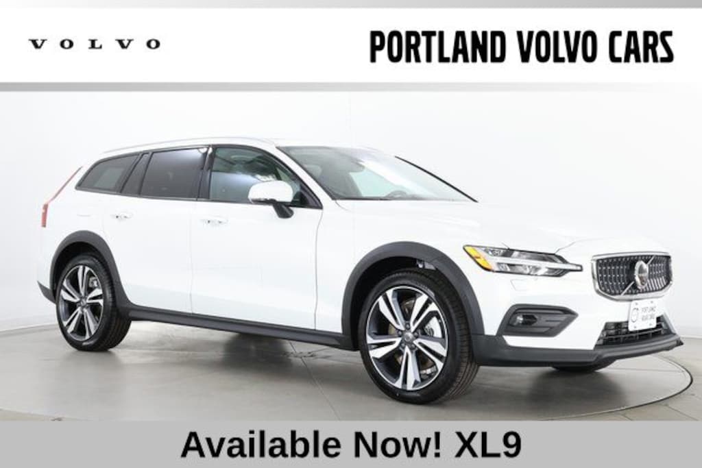 New 2026 Volvo V60 Cross Country B5 Plus Wagon