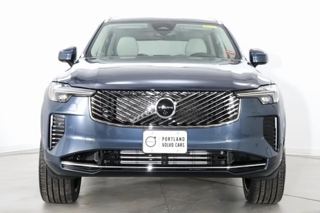 New 2026 Volvo XC90 plug-in hybrid T8 Ultra 7-Seater SUV