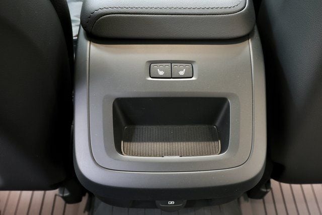 2026 Volvo V60 Cross Country Plus - Photo 16