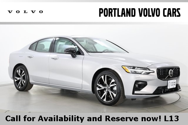 2025 Volvo S60 Sedan 