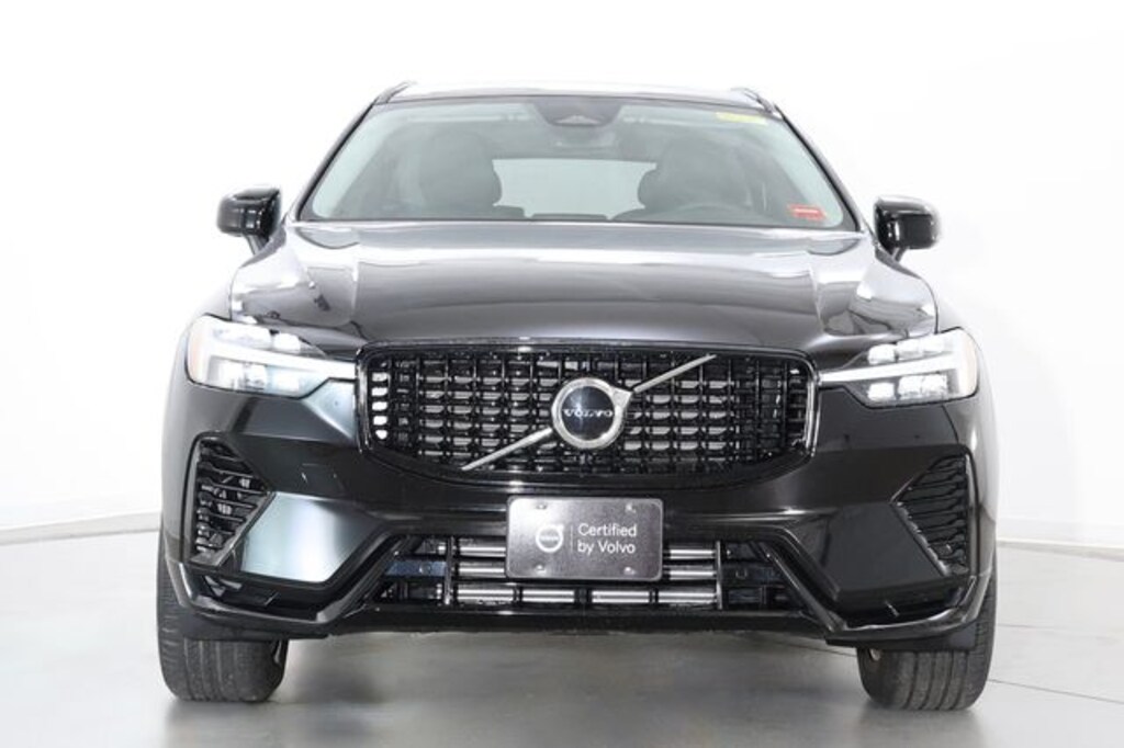 Certified 2025 Volvo XC60 plug-in hybrid T8 Core SUV