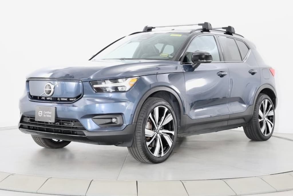 Certified 2022 Volvo XC40 Recharge Twin Pure Electric Plus SUV