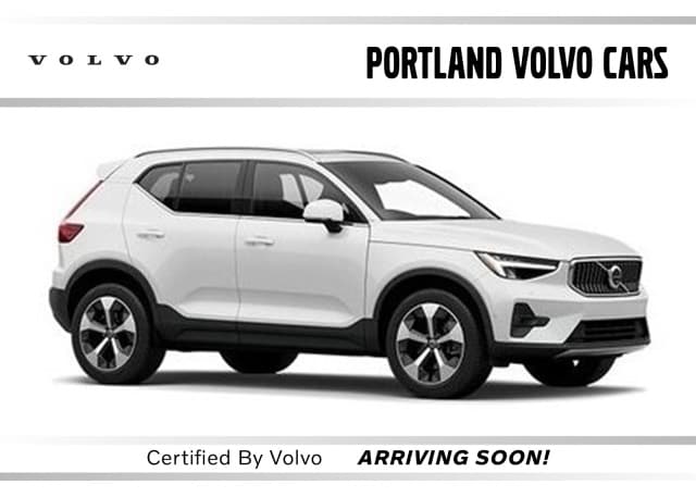 2025 Volvo XC40 Plus's photo