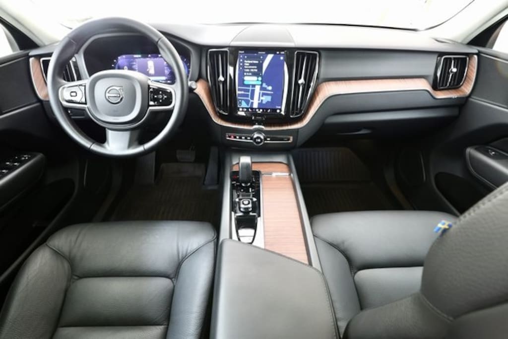 Certified 2023 Volvo XC60 B5 AWD Plus Bright SUV