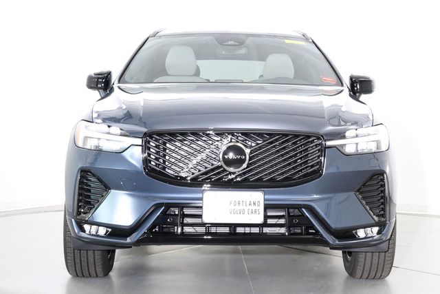 New 2027 Volvo XC60 B5 Core SUV