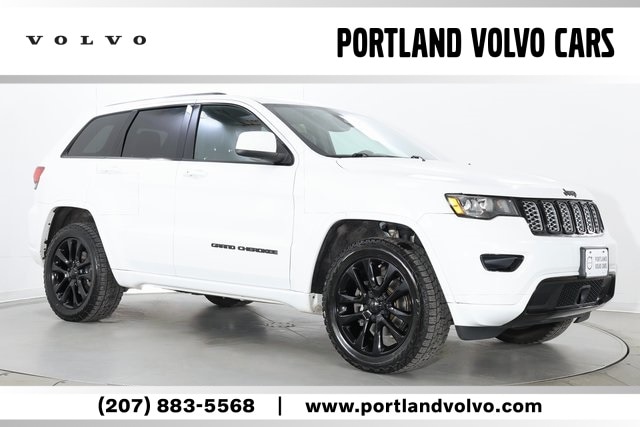 2020 Jeep Grand Cherokee Altitude's photo
