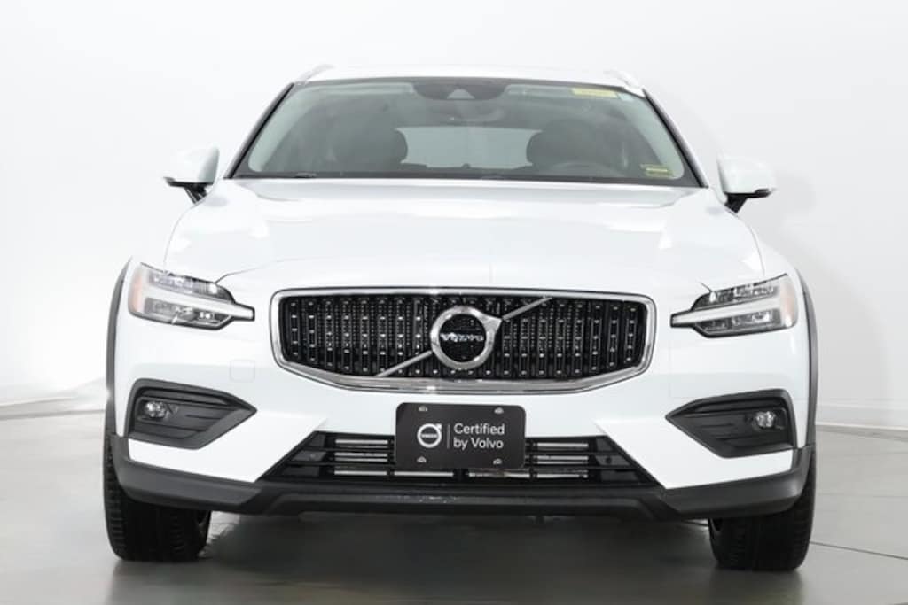 Certified 2021 Volvo V60 Cross Country T5 Wagon