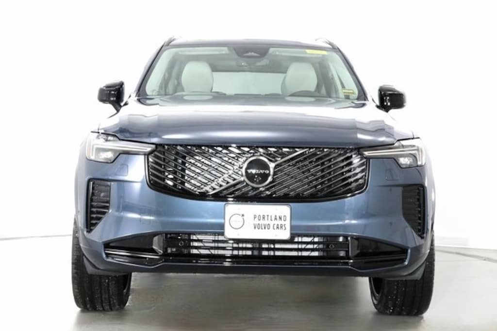 New 2026 Volvo XC90 B6 Ultra Dark Theme 7-Seater SUV