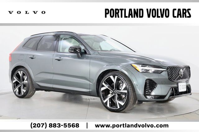 2026 Volvo XC60 B5 Ultra Dark AWD's photo