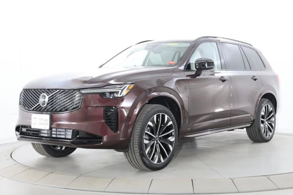 New 2026 Volvo XC90 plug-in hybrid T8 Ultra Dark Theme 6-Seater SUV