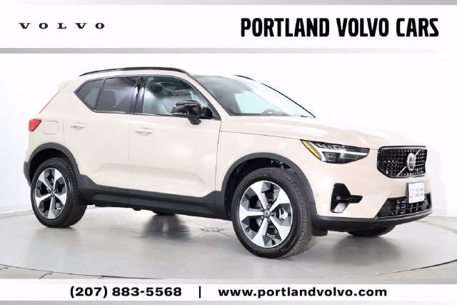 2026 Volvo XC40 Plus