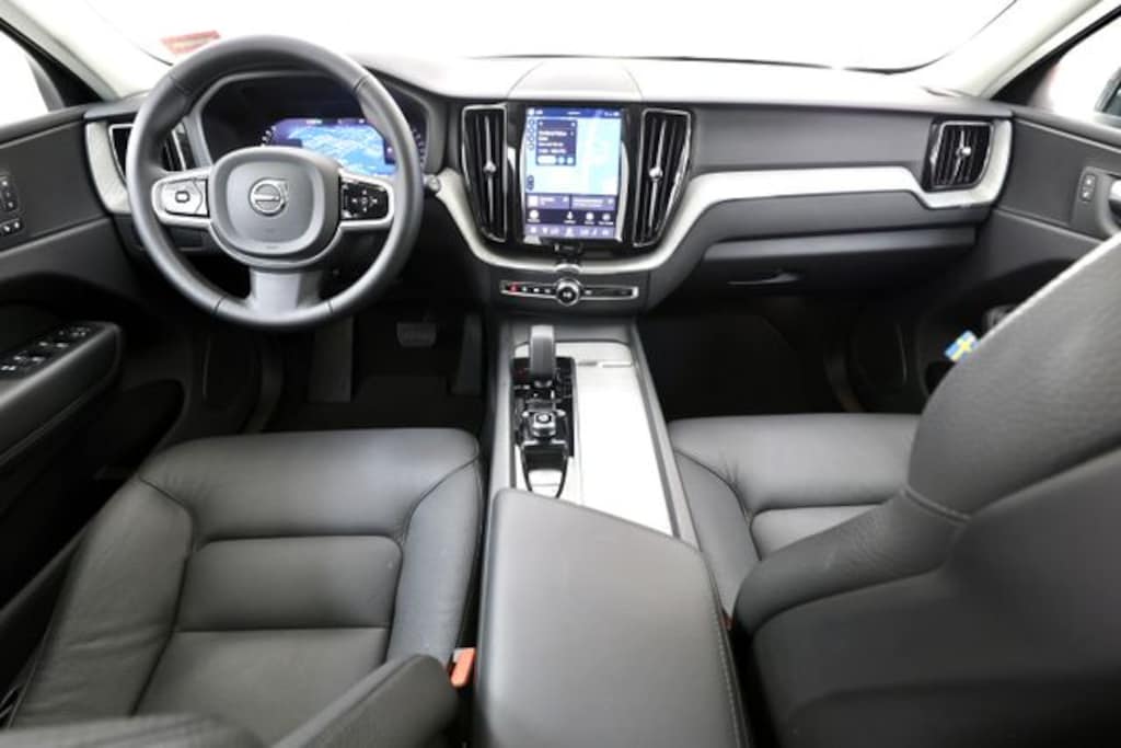 Certified 2025 Volvo XC60 B5 Plus SUV