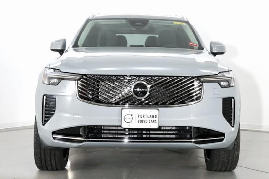 New 2026 Volvo XC90 B6 Plus 7-Seater SUV