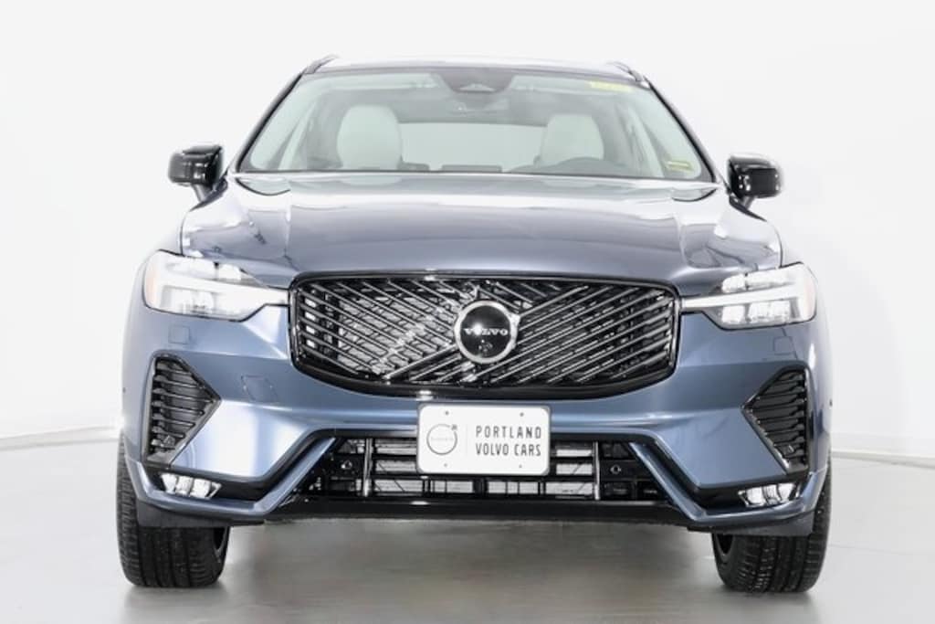 New 2026 Volvo XC60 B5 Ultra SUV