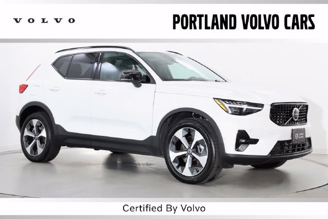 2026 Volvo XC40